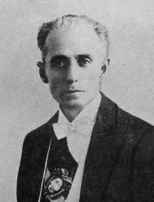 Paez f (cropped).png