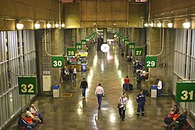 Archivo:Terminal Rodoviário Tietê