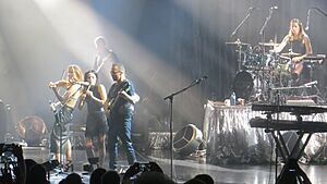 Archivo:The Corrs (Vienna, 2016) 22