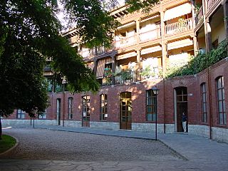 Vallad Antigua plaza toros lou.JPG