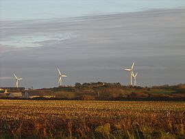 Éoliennes de Goulien.jpg