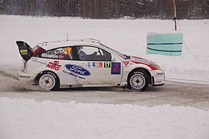 Archivo:Andreas Mikkelsen - Rally Norway 2007