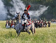 Archivo:Bataille Waterloo 1815 reconstitution 2011 cuirassier