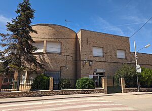 Archivo:Biblioteca Pública Don Crisanto Ortega, Corral de Almaguer