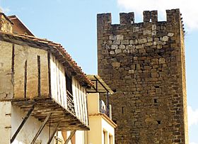 Carrer de Culla, torre de la Presó (Benassal).jpg