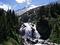 Cascada Aigualluts y Aneto
