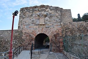 Archivo:Castillo de la Concepcion Puerta de la Villa
