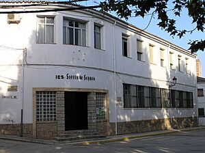 Archivo:IES Sierra de Segura