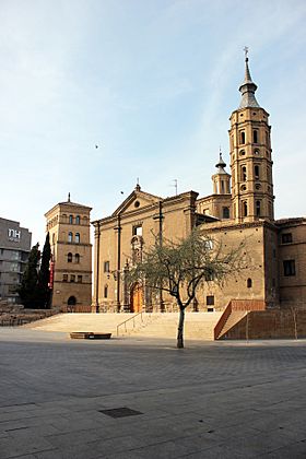 Iglesia de San Juan de los Panetes (Zaragoza) 01.JPG