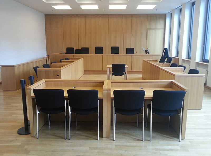 Justizzentrum Aachen-Gerichtssaal01