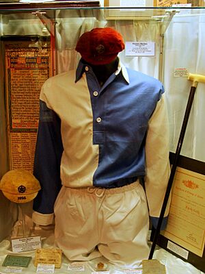 Archivo:Liverpool FC 1892-1896 kit