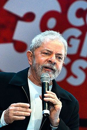 Archivo:Lula em 20 de novembro de 2015