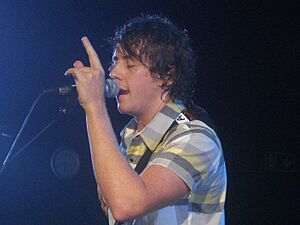 Archivo:McFly Jones Shepherds1