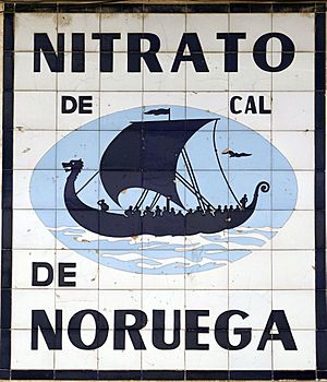 Archivo:Nitrato de Noruega 01 by-dpc