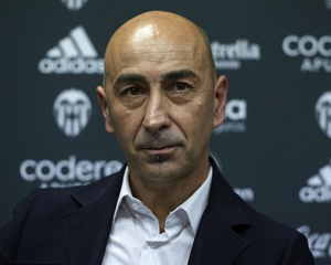 Archivo:Pako Ayestaran during Valencia CF Interview 2016