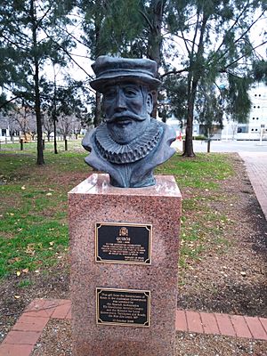 Archivo:Pedro Fernández de Quirós Canberra