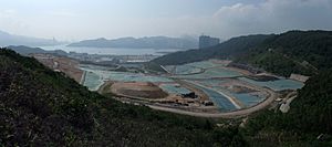 Archivo:South East New Territories Landfill 2