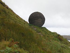 Archivo:The Sphere, Knockan