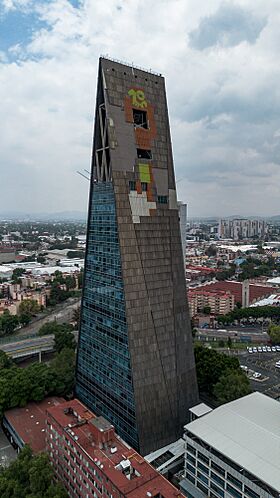 Torre Insignia desde el aire 1.jpg