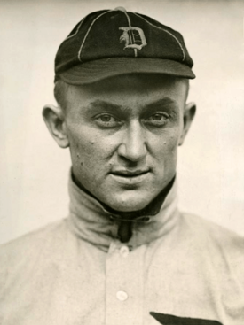 1913 Ty Cobb portrait photo.png