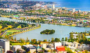 Archivo:2014 Melbourne Grand Prix (From Eureka Skydeck)