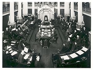 Archivo:Australian Senate 1923