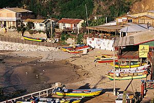 Archivo:Caleta Quintay. La Farandula