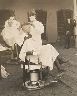 Archivo:Detail, Co-op Cafeteria detail, Colleges and Universities - University of California - University of California, Berkeley, California. Open air barber shop during influenza epidemic - NARA - 26428662 (cropped)