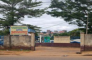 Archivo:Ecole des Postes SUPP TIC Yaoundé