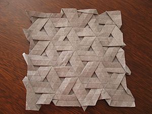 Archivo:Eric Gjerde's Pinwheel Tessellation (front)