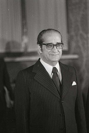 Archivo:Francisco Costa Gomes Roma 1975