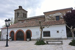 Iglesia de San Juan Bautista, Fresno del Río 01.jpg