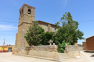 Iglesia de Santiago Apóstol, Morales de Campos 04.jpg