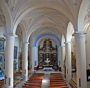 Archivo:Interior of the Church of La Asunción of Villasarracino 05