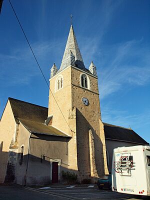 Archivo:Laigné-FR-53-église-01