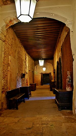 Archivo:Monasterio de San Bartolomé, Lupiana 29