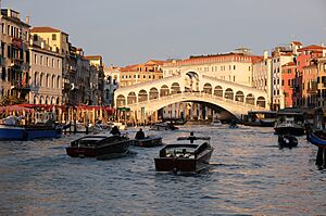 Archivo:Ponte di Rialto Venice 1