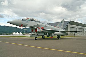 Archivo:Saudi eurofighter