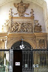 Archivo:Vitoria - Convento Santa Cruz 2