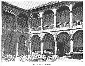 Archivo:1902-04, Por esos Mundos, Patio del palacio de Torrijos