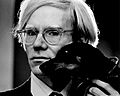 Archivo:Andy Warhol by Jack Mitchell