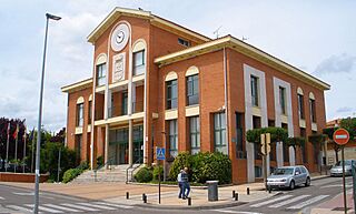 Arroyo de la Encomienda, La Flecha, Plaza de España, Ayuntamiento 1.jpg