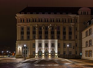 Archivo:Ciudad de la Justicia, ciudad de Luxemburgo, Luxemburgo, 2023-12-15, DD 22-24 HDR