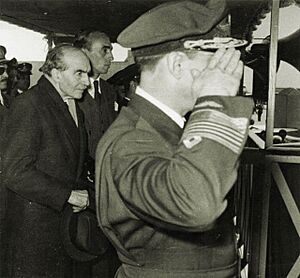 Archivo:Francisco de Arteaga en el acto celebrado por el Trigésimo Primer aniversario de la FMA, 1961