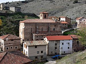 Archivo:Gallinero de Cameros - Iglesia de la Asunción - 41884627