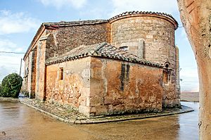 Archivo:Iglesia-de-san-andres-apostol-valtierra-de-riopisuerga-2020-06