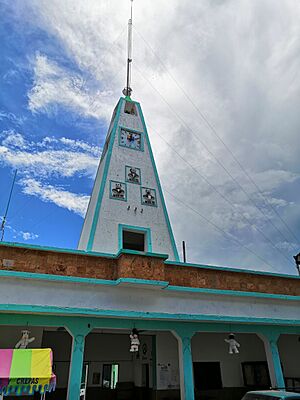 Archivo:Palacio Municipal de Río Lagartos, estado de Yucatán