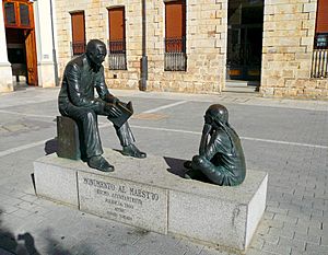 Archivo:Palencia - Plaza de la Inmaculada Concepción 4