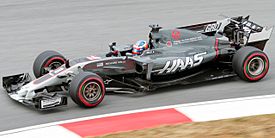 Archivo:Romain Grosjean 2017 Malaysia FP2 2