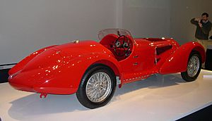 Archivo:1938 Alfa Romeo 8C 2900 Mille Miglia rear